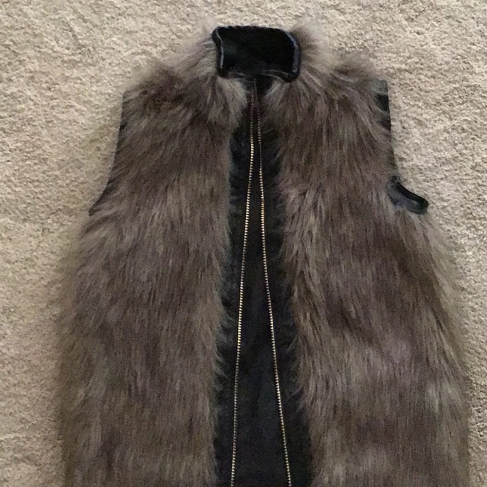 Betsey Johnson Girls fur vest